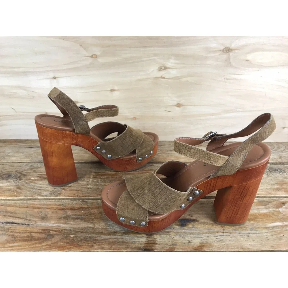 LUCKY BRAND 70s Look Studded Block Heel Sandal Suede Ankle Strap US 10 M EUR 40